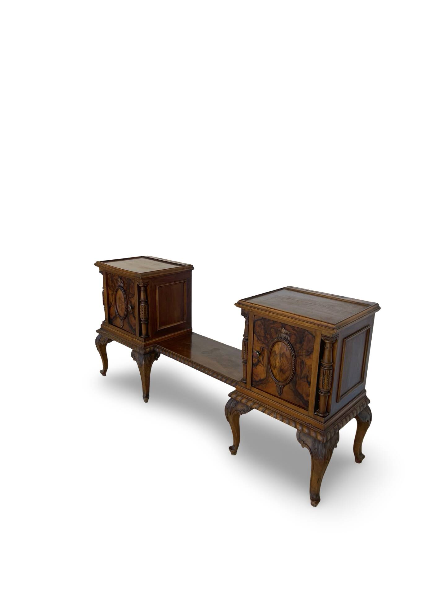 Console in Italian Art Deco from the 1930s/1940s.