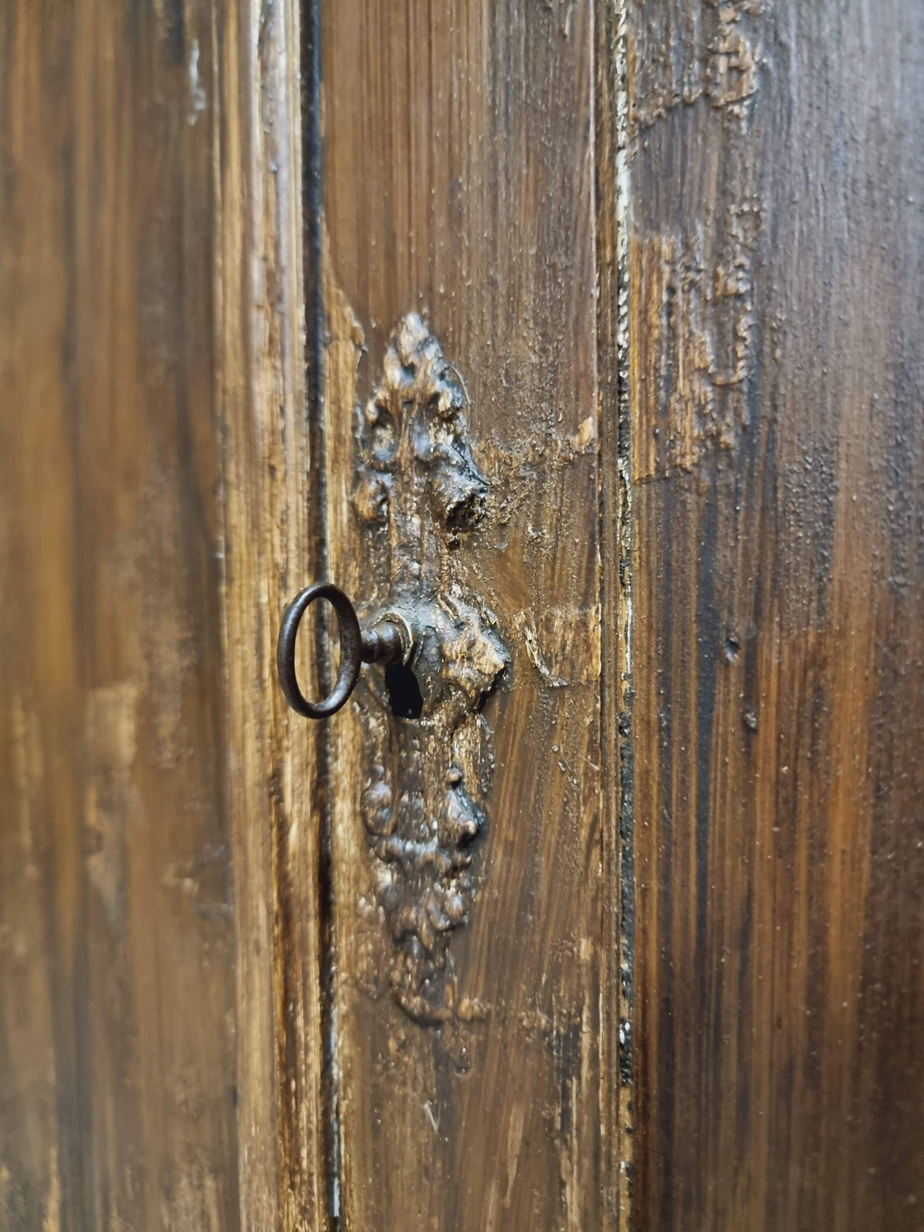 Antique sideboard, farmhouse cabinet, 112x114cm