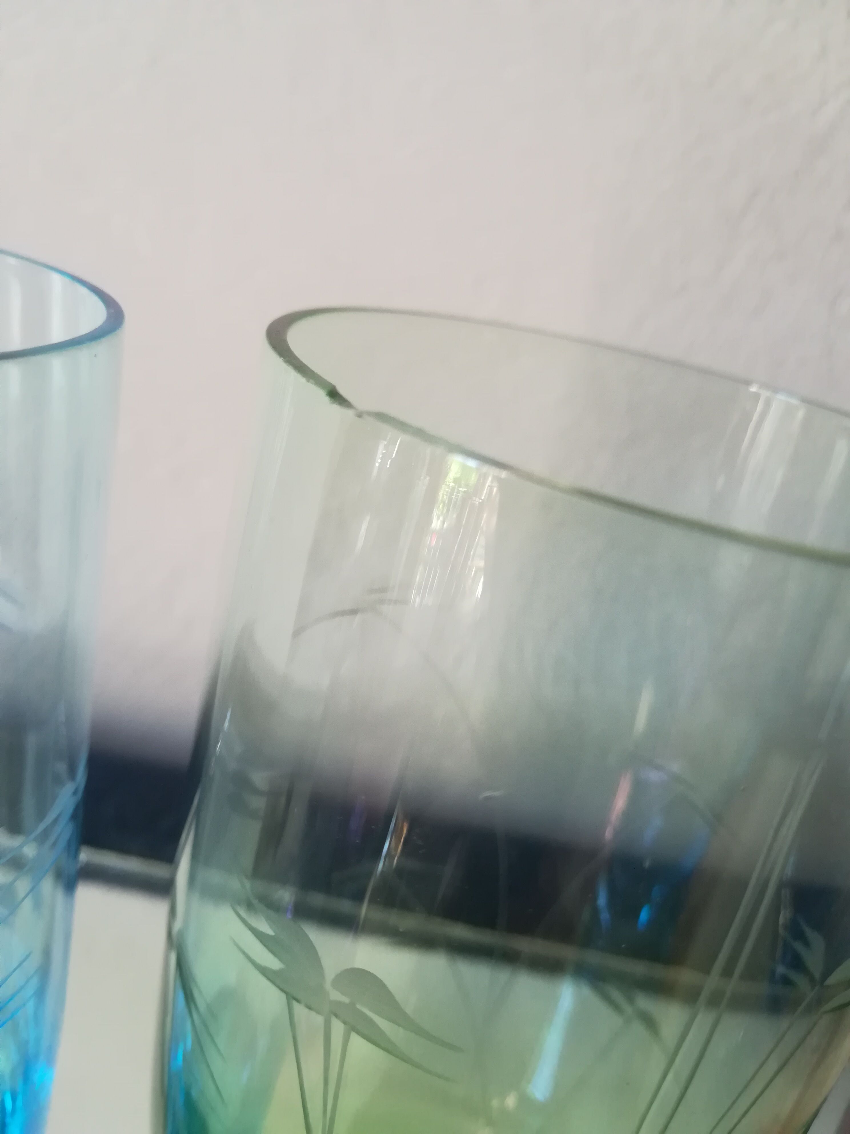 Set of 6 50s colored water glasses