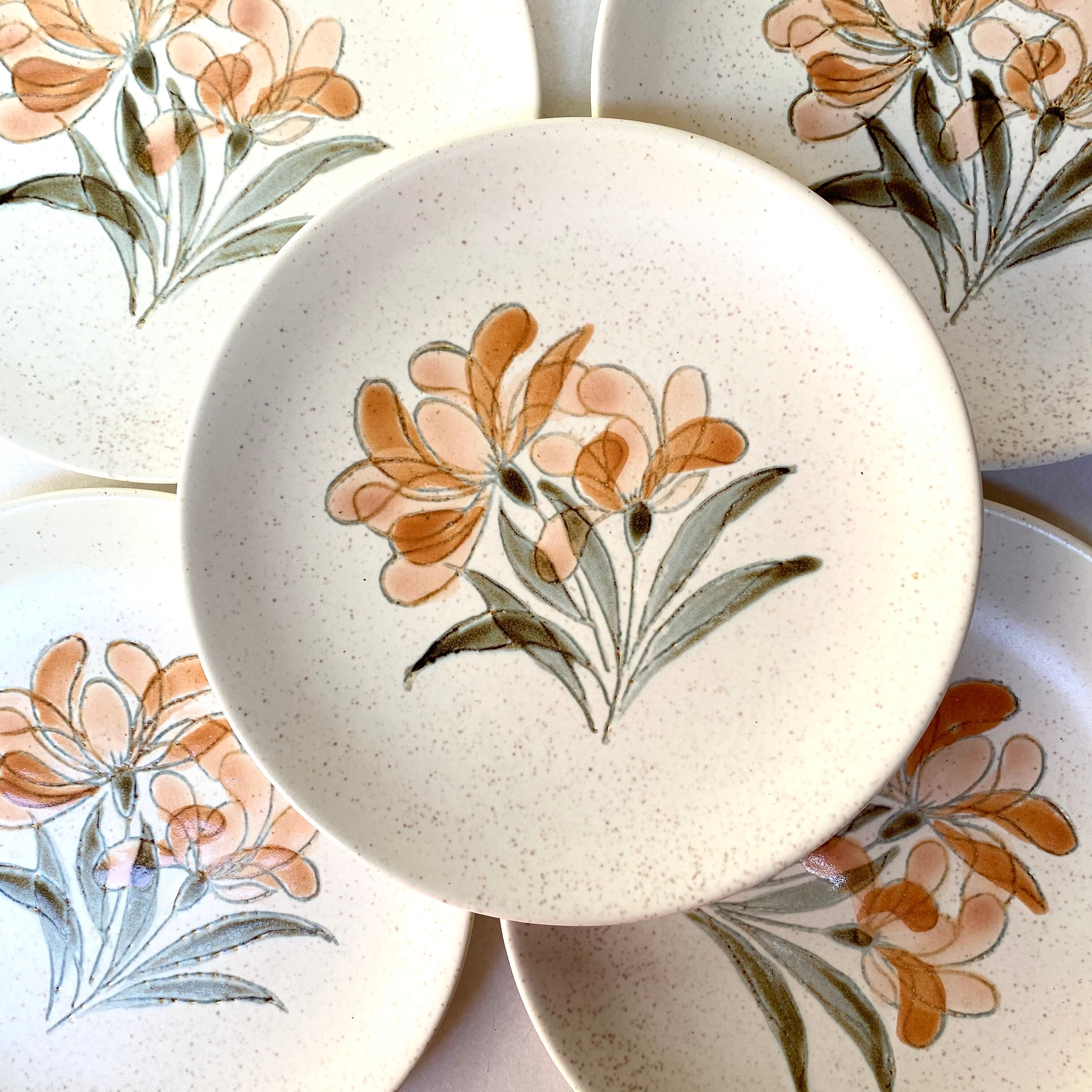Assiettes à dessert vintage St Amand