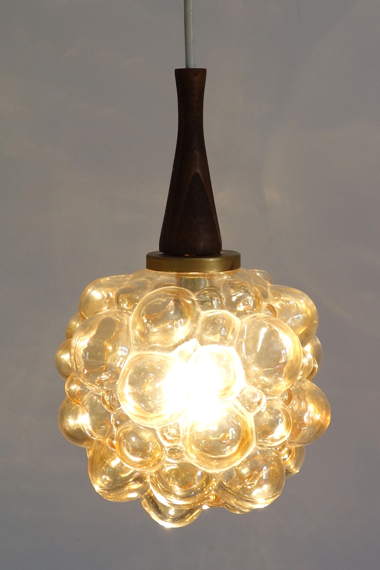 Suspension Bubble Helena Tynell