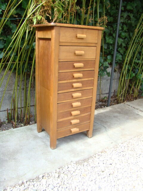 Multi-drawer antique oak craft furniture