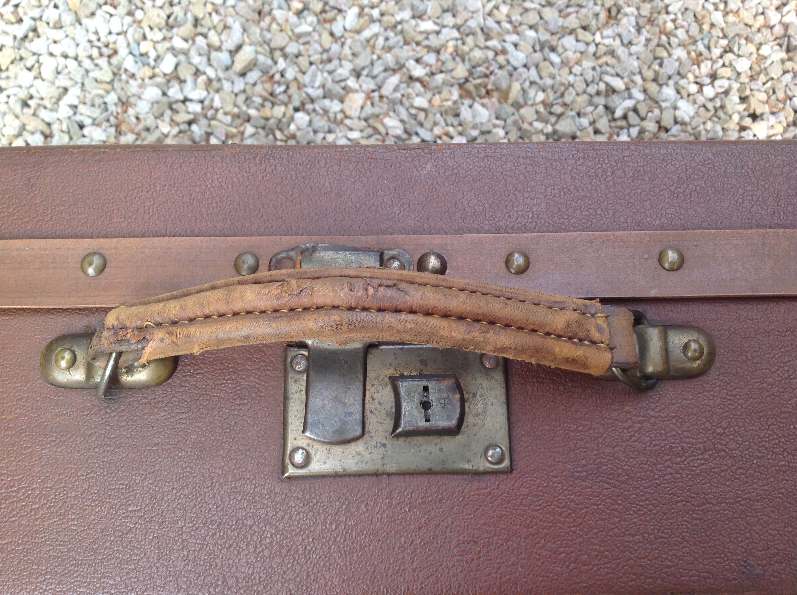 Valise en bois
