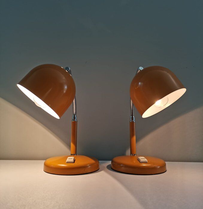 Pair of Italian desk lamps, 70s