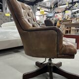 Office chair Chesterfield Gainsborough Chair swivel, in antique gold leather and mahogany