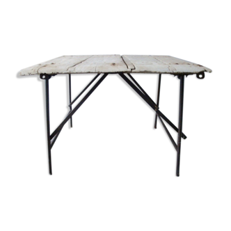Table pliante brut