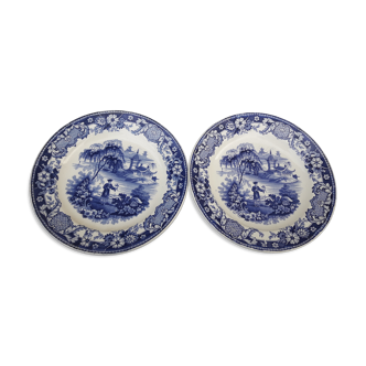 Set de 2 assiettes en porcelaine opaque de Creil  Sté Cricq Casaux et Cie médaille d'or 1834
