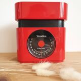 Terraillon 1976 red scale