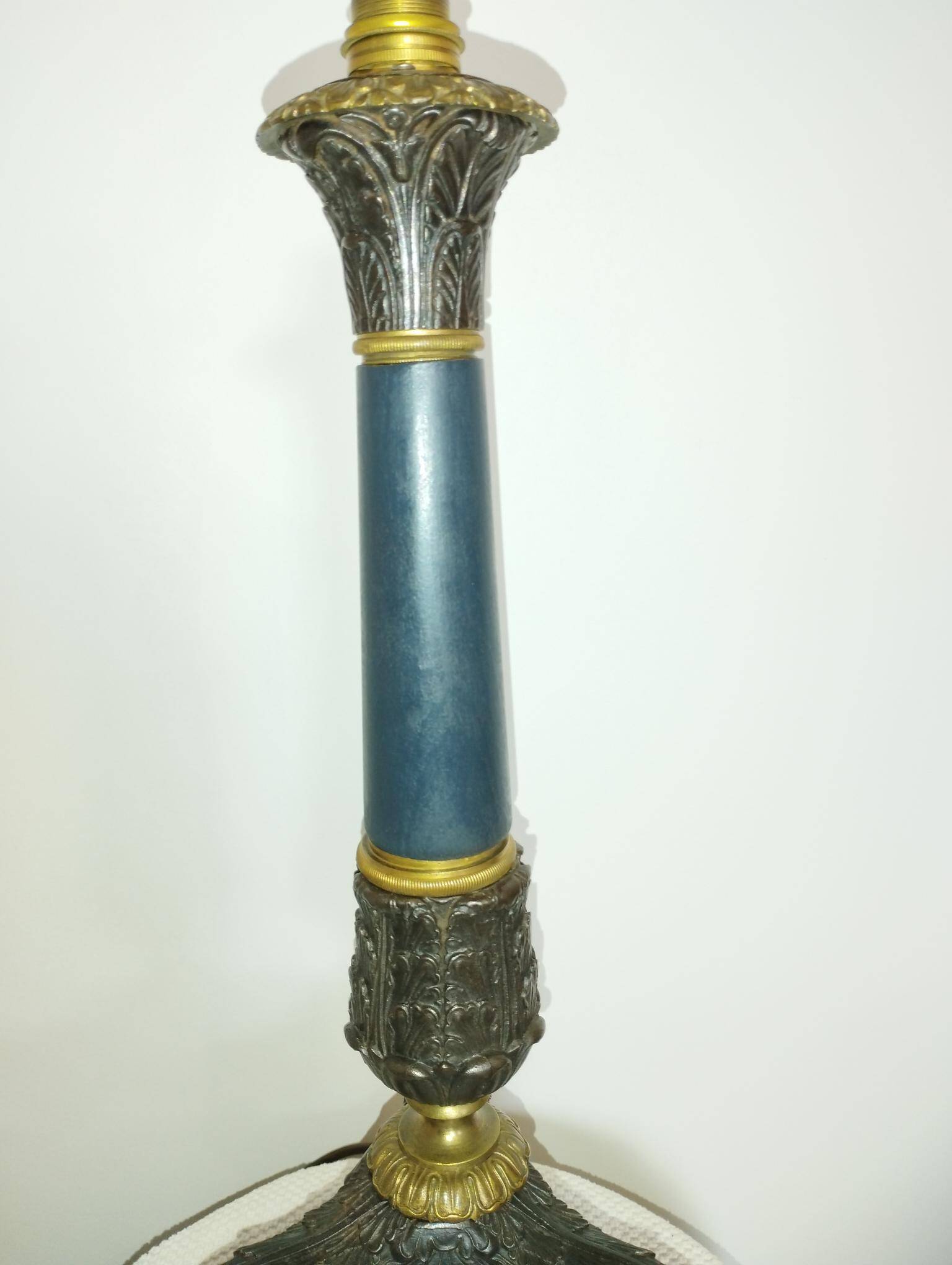 Antique lamp base with lion's paw - Restoration Period - Empire