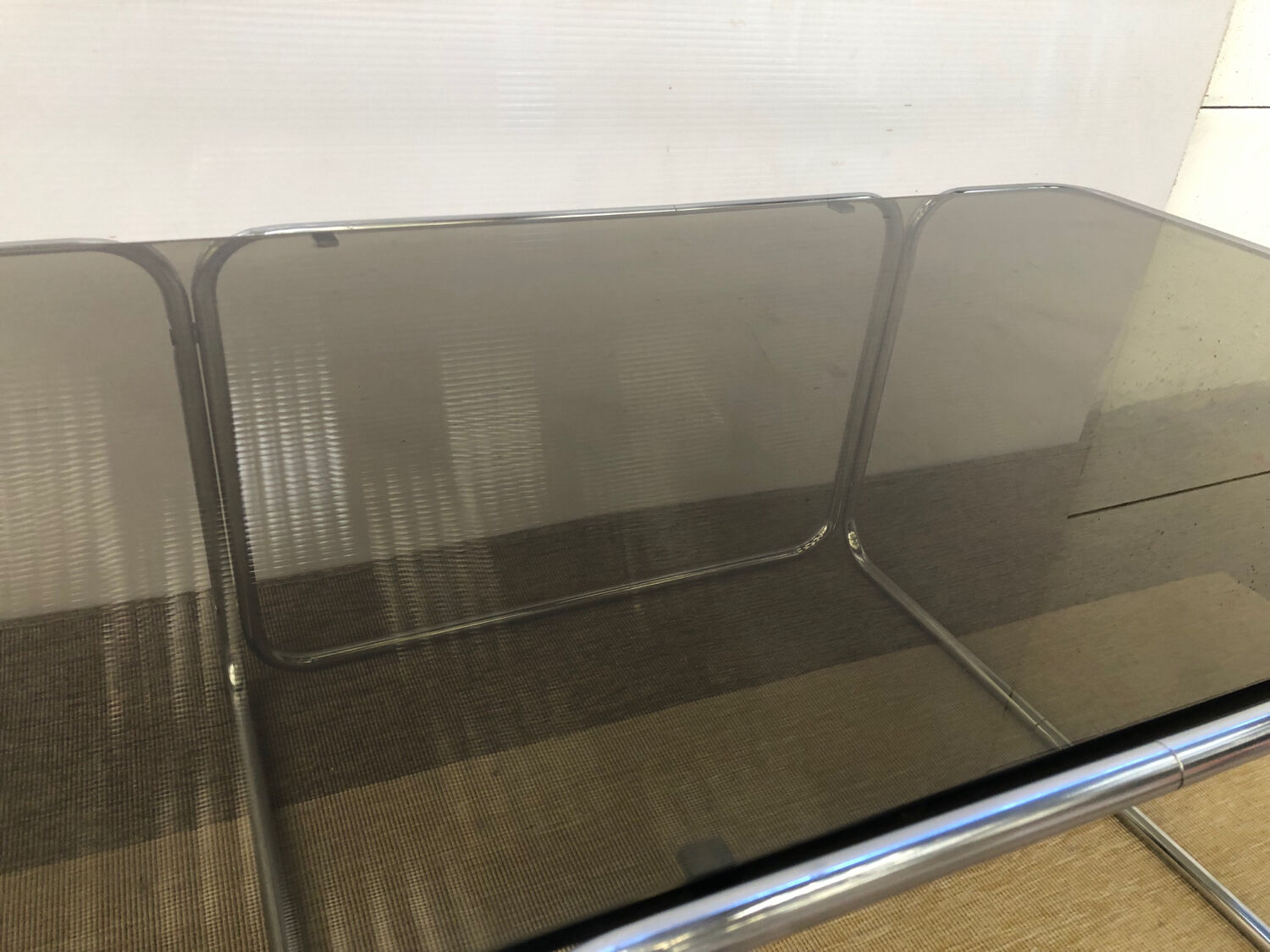 Coffee table in smoked glass and chrome 1970