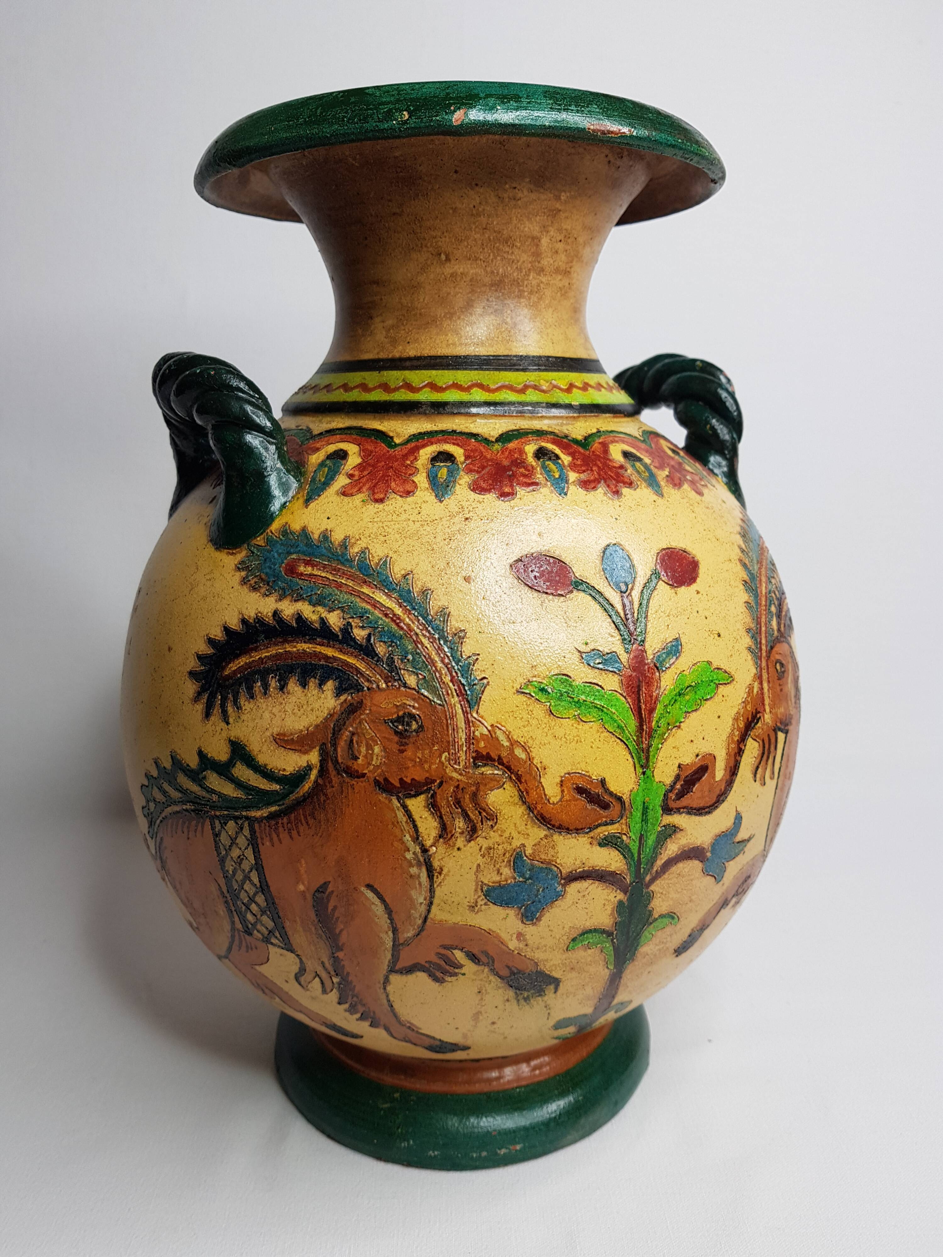 Vase amphore "Arno Montopoli Italia" années 30 au décor de Chimères