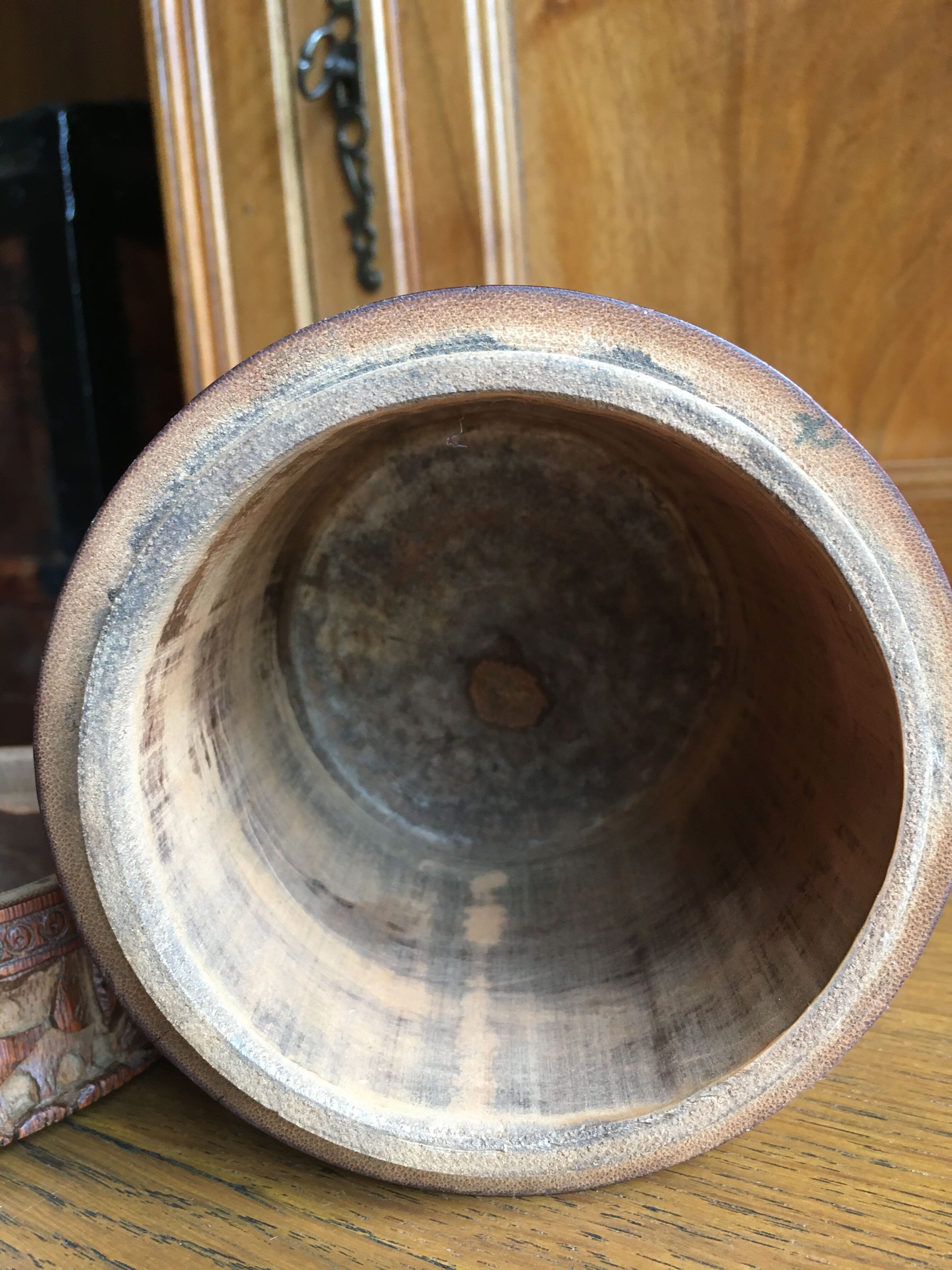 Round carved wooden box