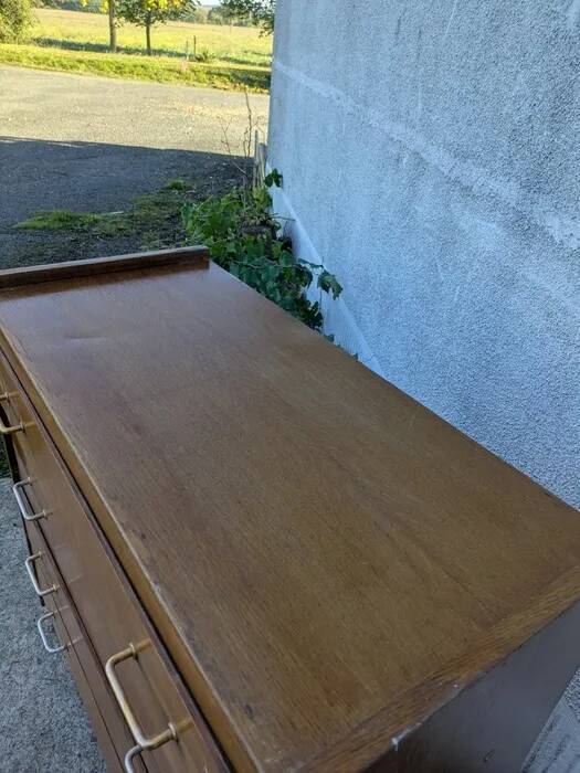 Vintage chest of drawers