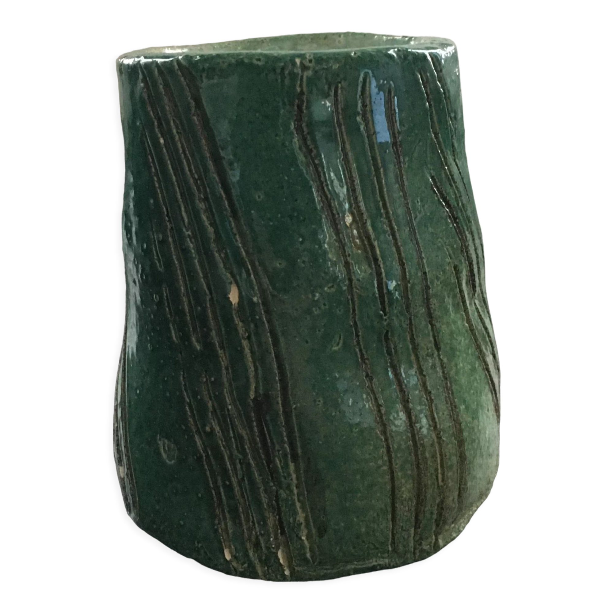 Japanese handcrafted vase signed