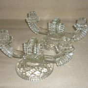 Paire de chandeliers en cristal à 2 bras