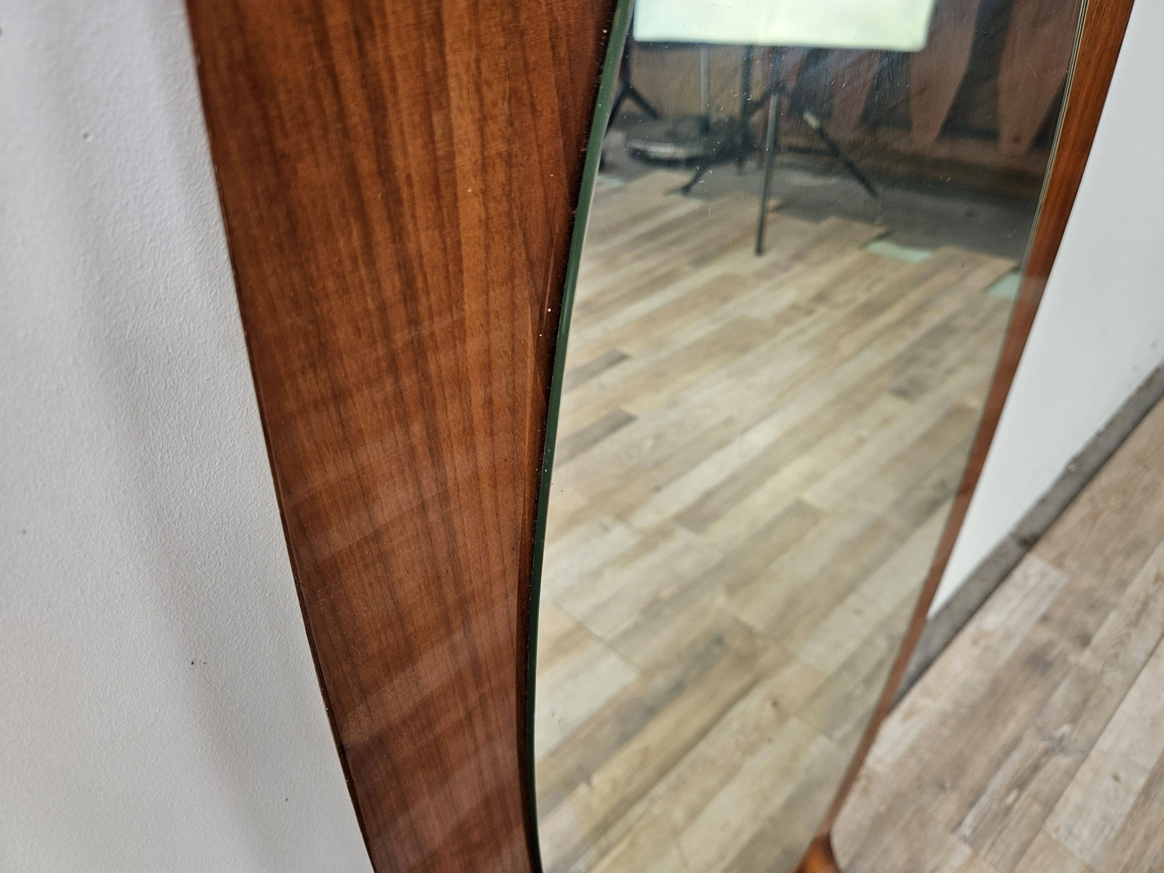 Curved plywood wall mirror by Campo e Graffi, 1960s