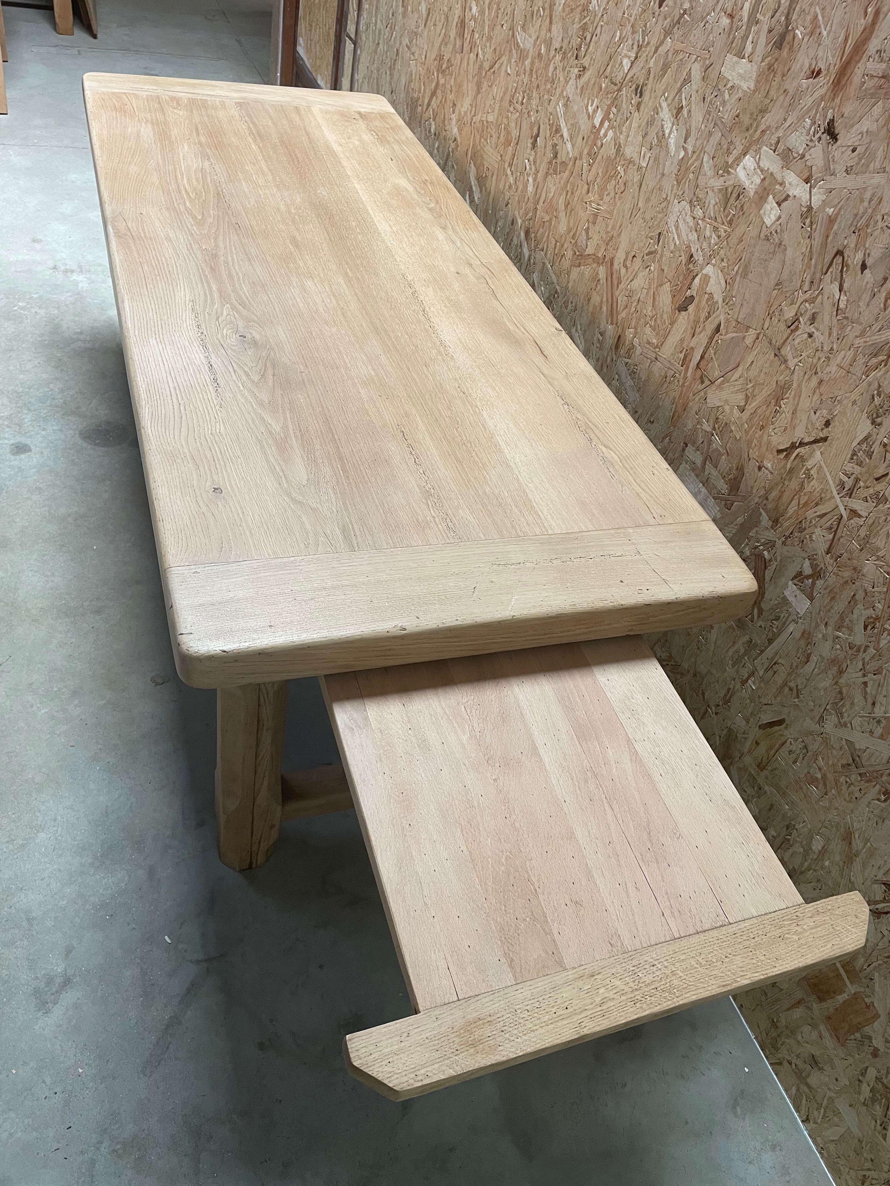 Solid oak farmhouse table – authentic charm