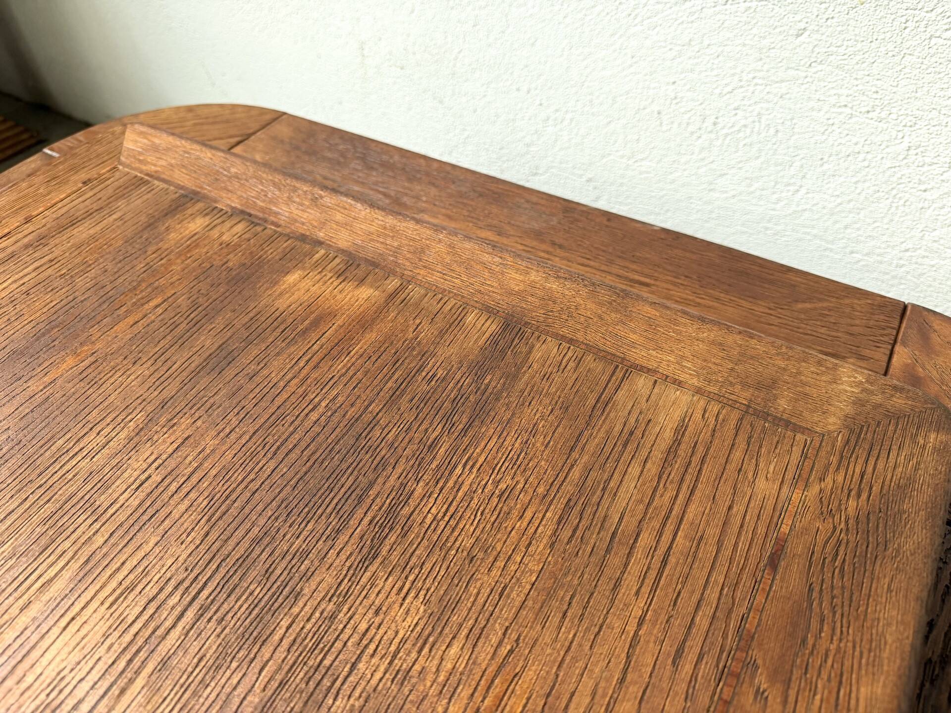 Oak coffee table with a double top