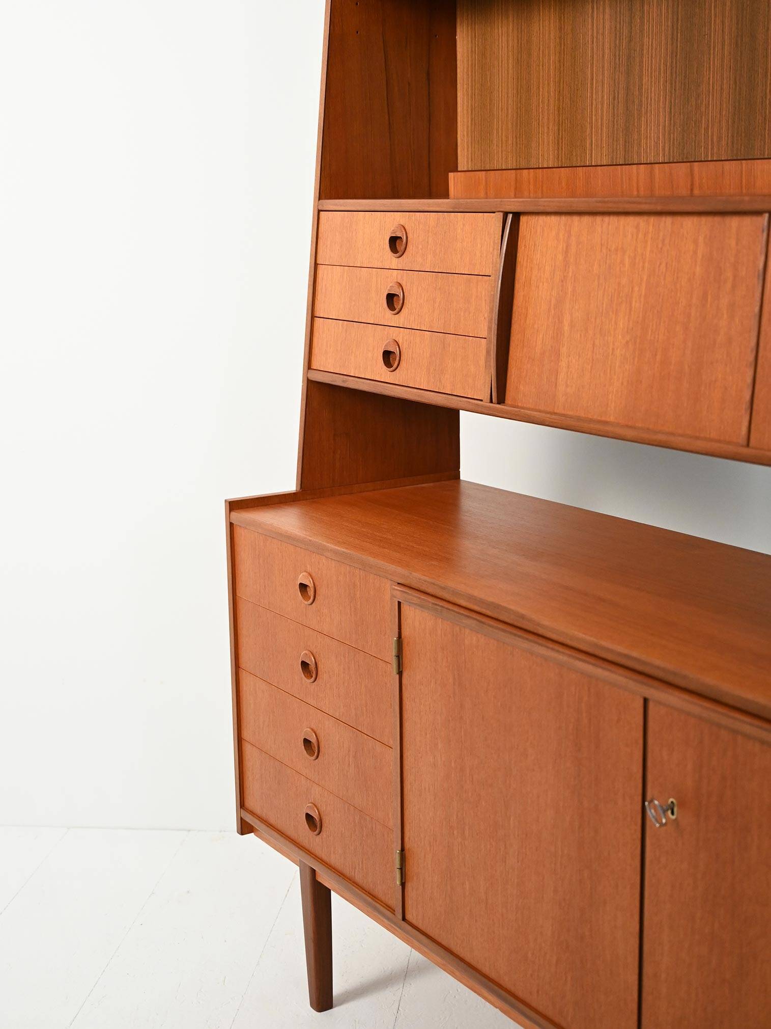 Sideboard with bookcase in teak and mahogany