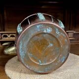 Orientalist kettle in hammered copper, 19th century, pretty shape with chiseled decorations