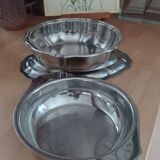 Set of three dishes