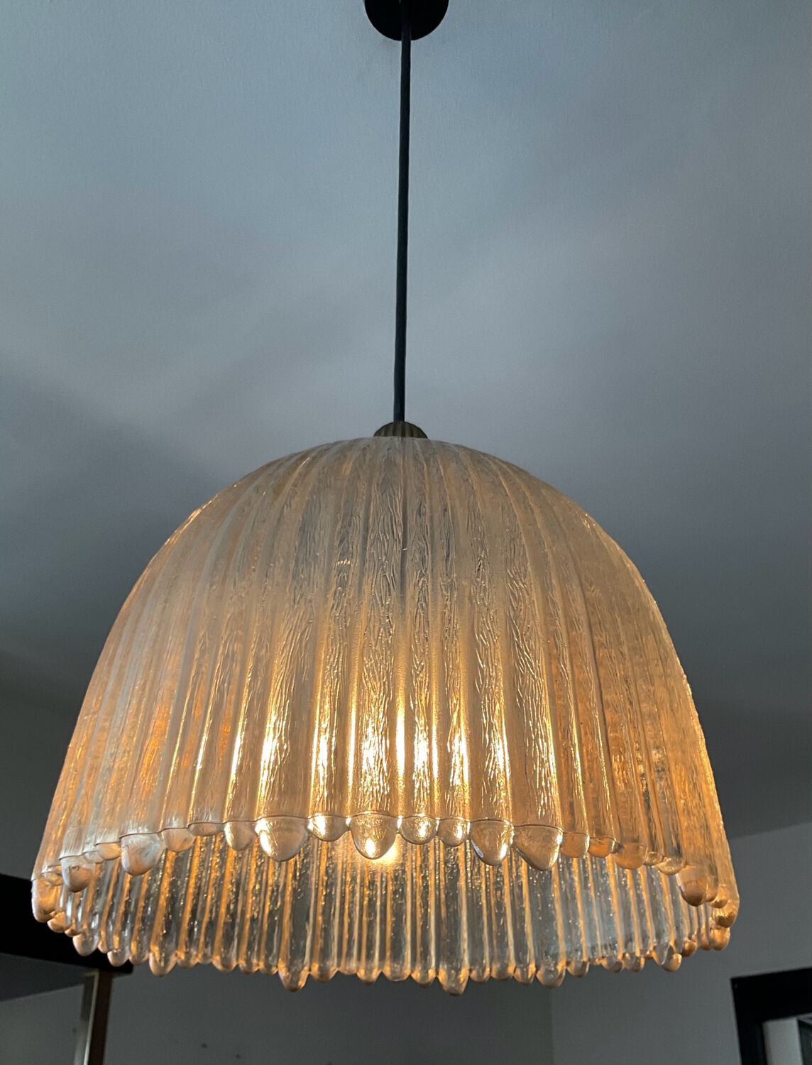 Suspension vintage Peill & Putzler des années 70