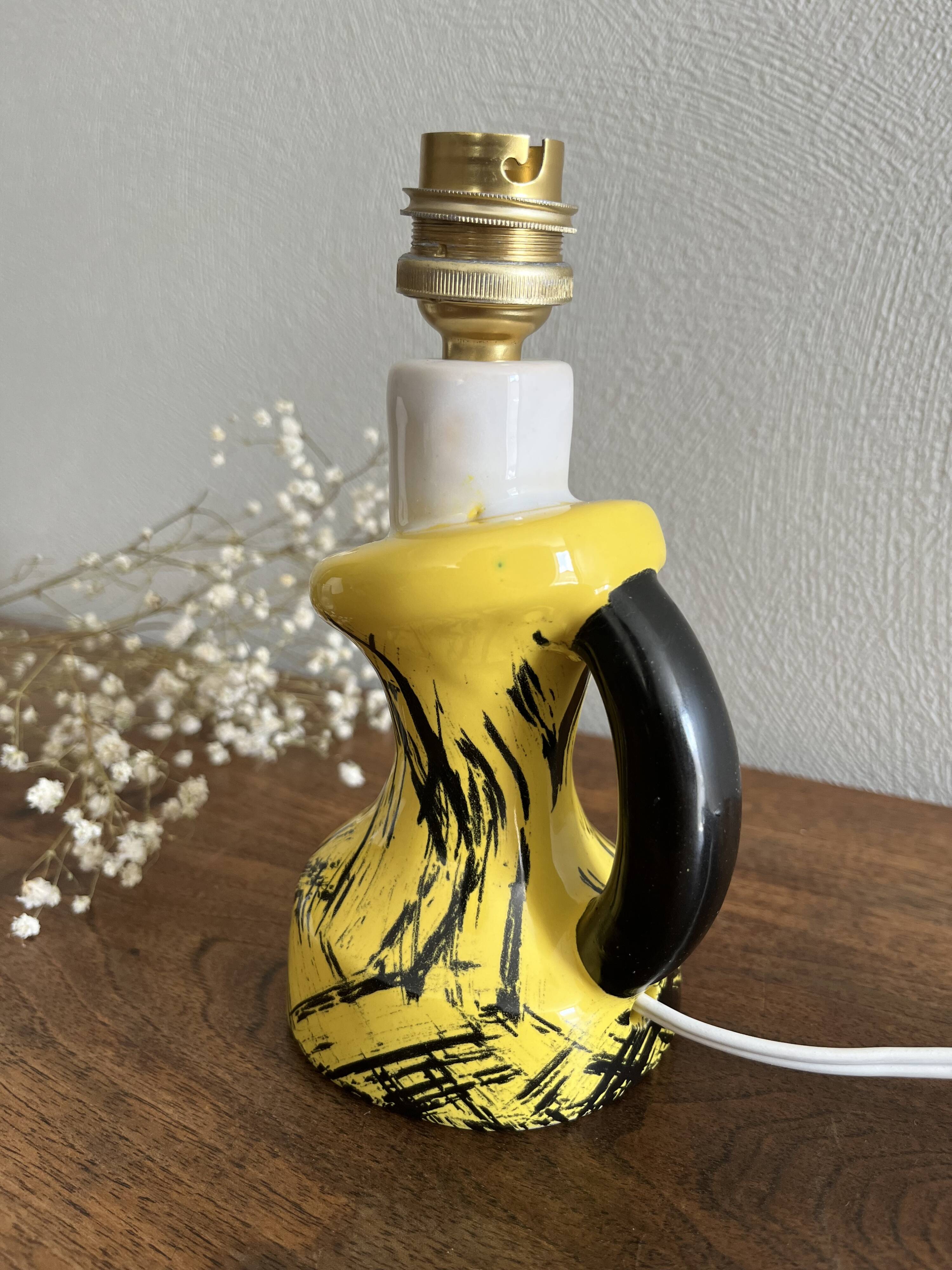 Vintage yellow and black ceramic lamp