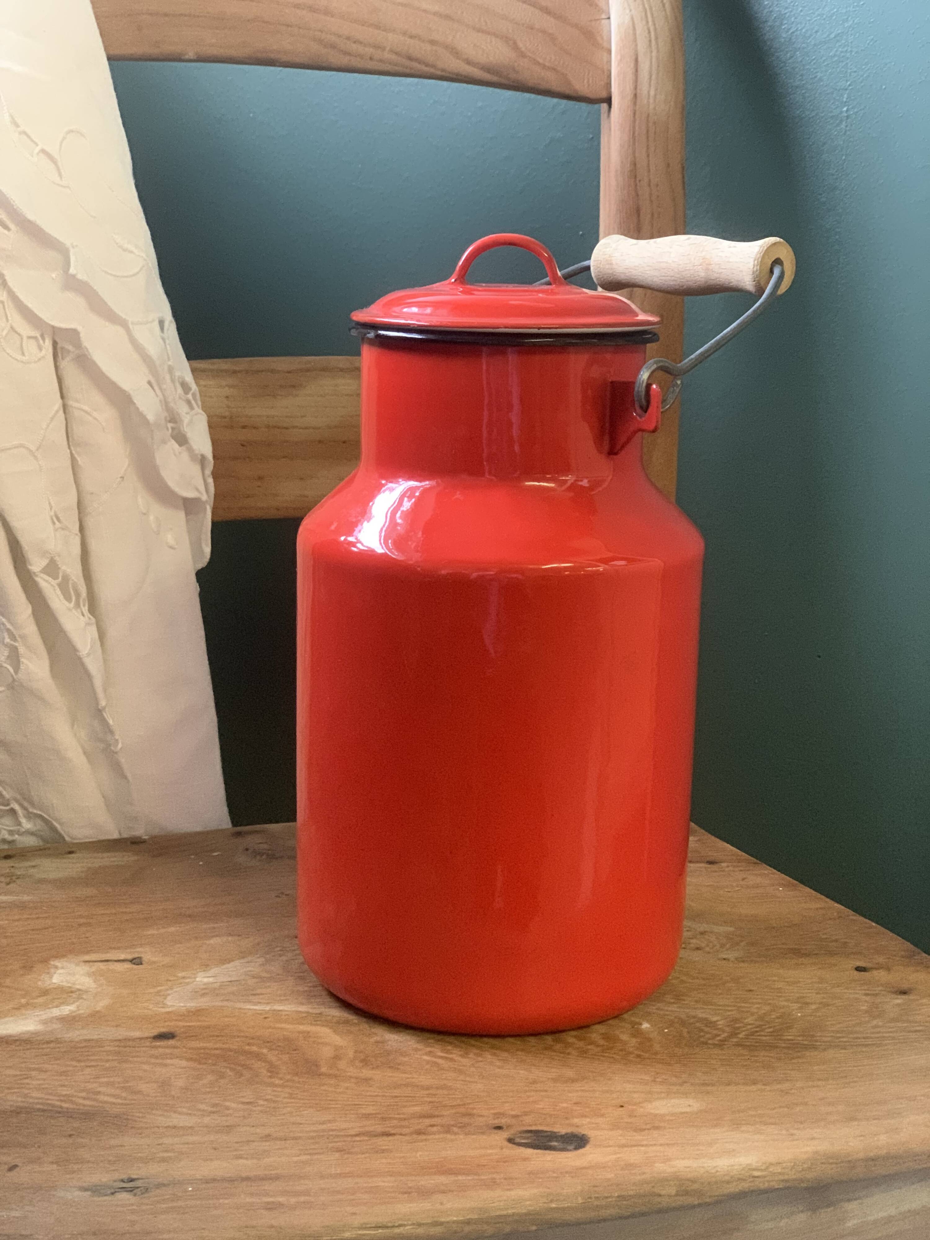 Enameled milk jug