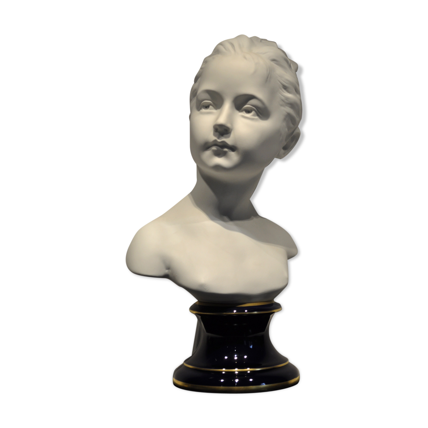 Young girl Houdon GM blue foot