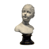 Young girl Houdon GM blue foot