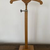 Deux Porte corset, présentoir, porte vétement en bois vintage