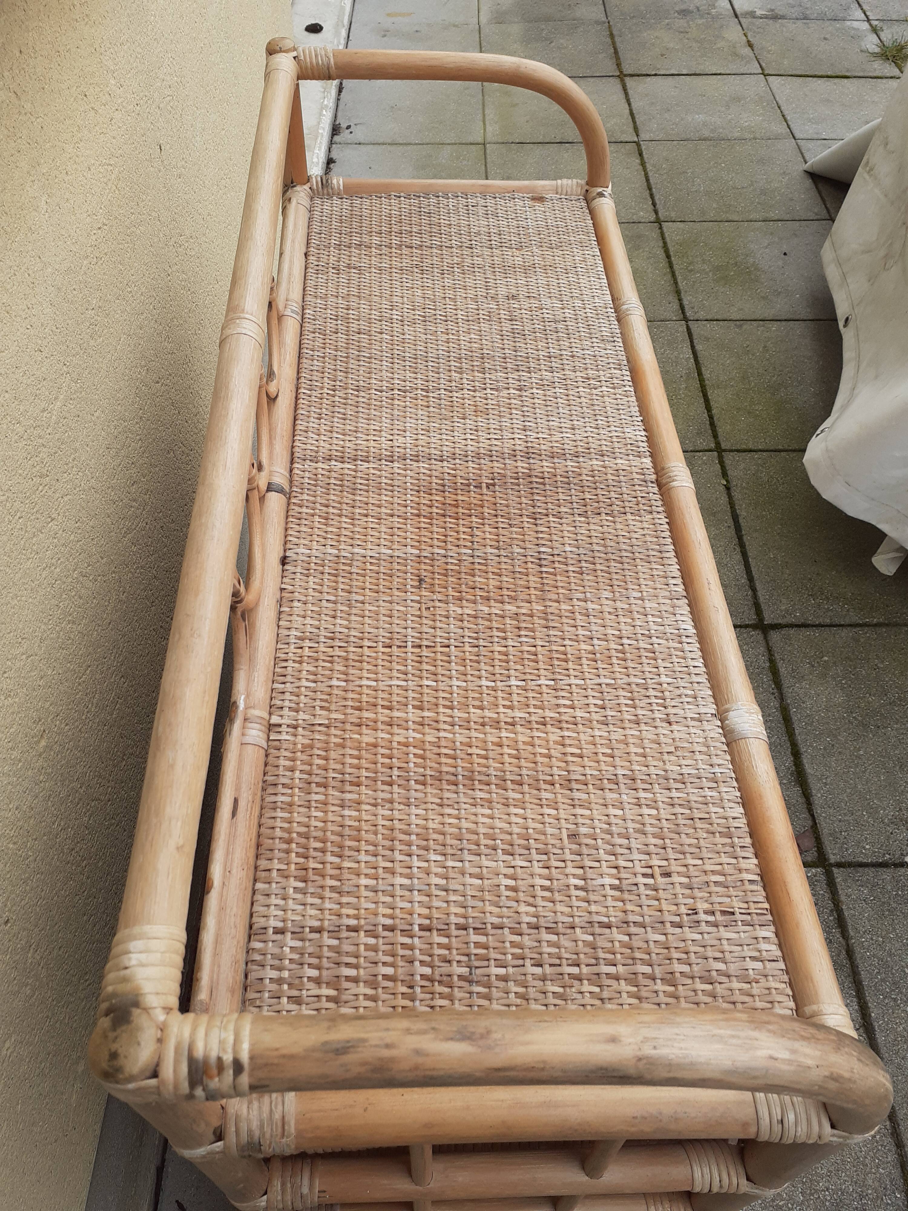 Rattan chest of drawers