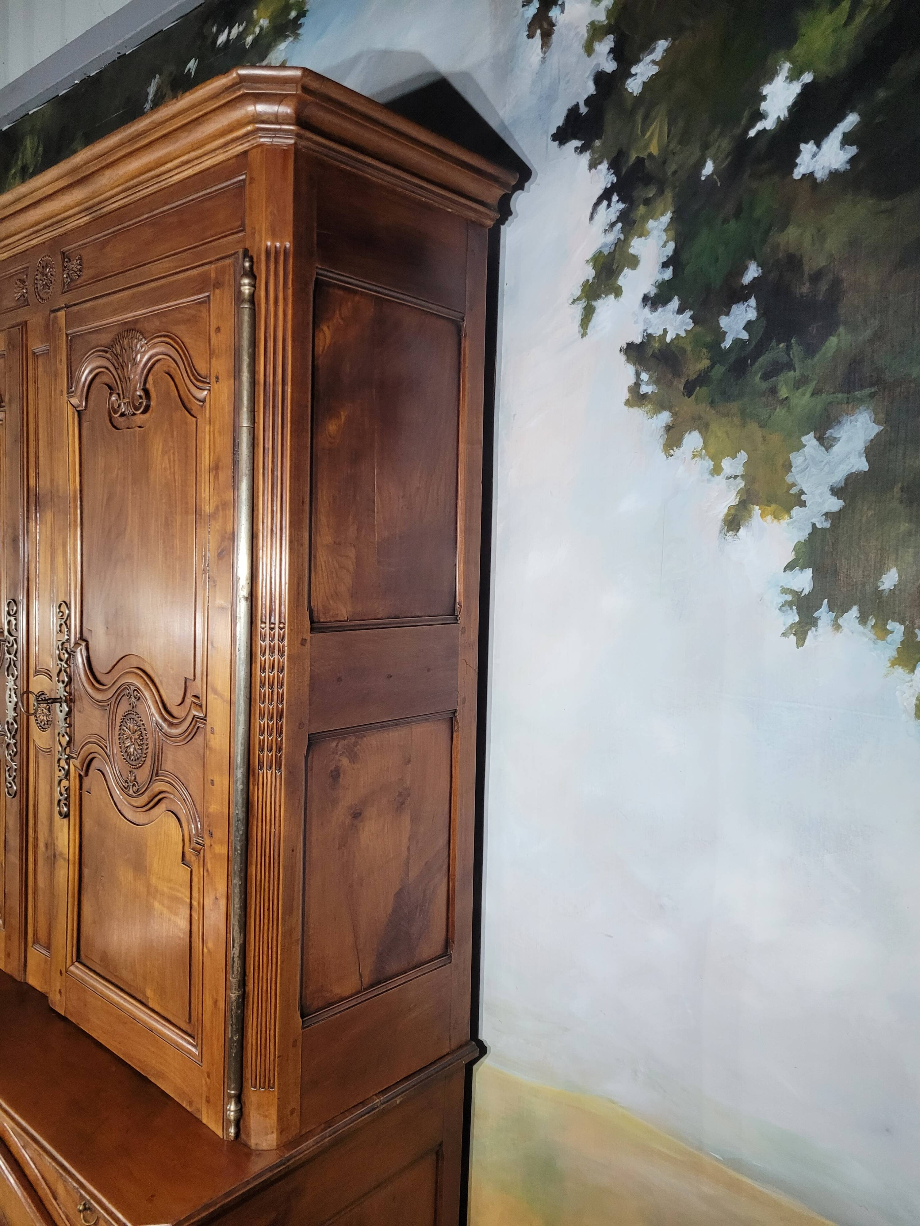 Double-body sideboard in cherry wood, Louis XV period