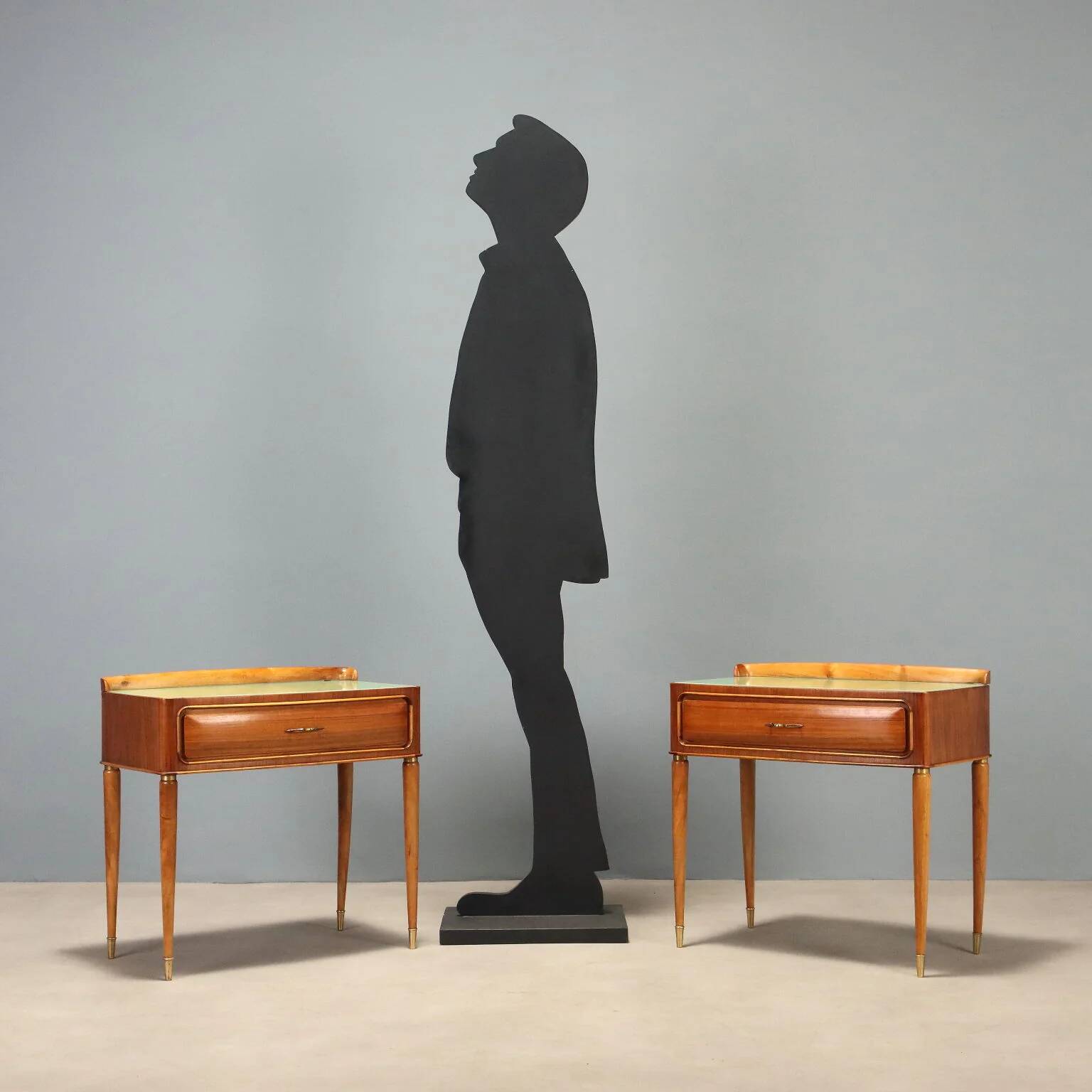 Paire de tables de chevet vintage avec tiroir années 1950