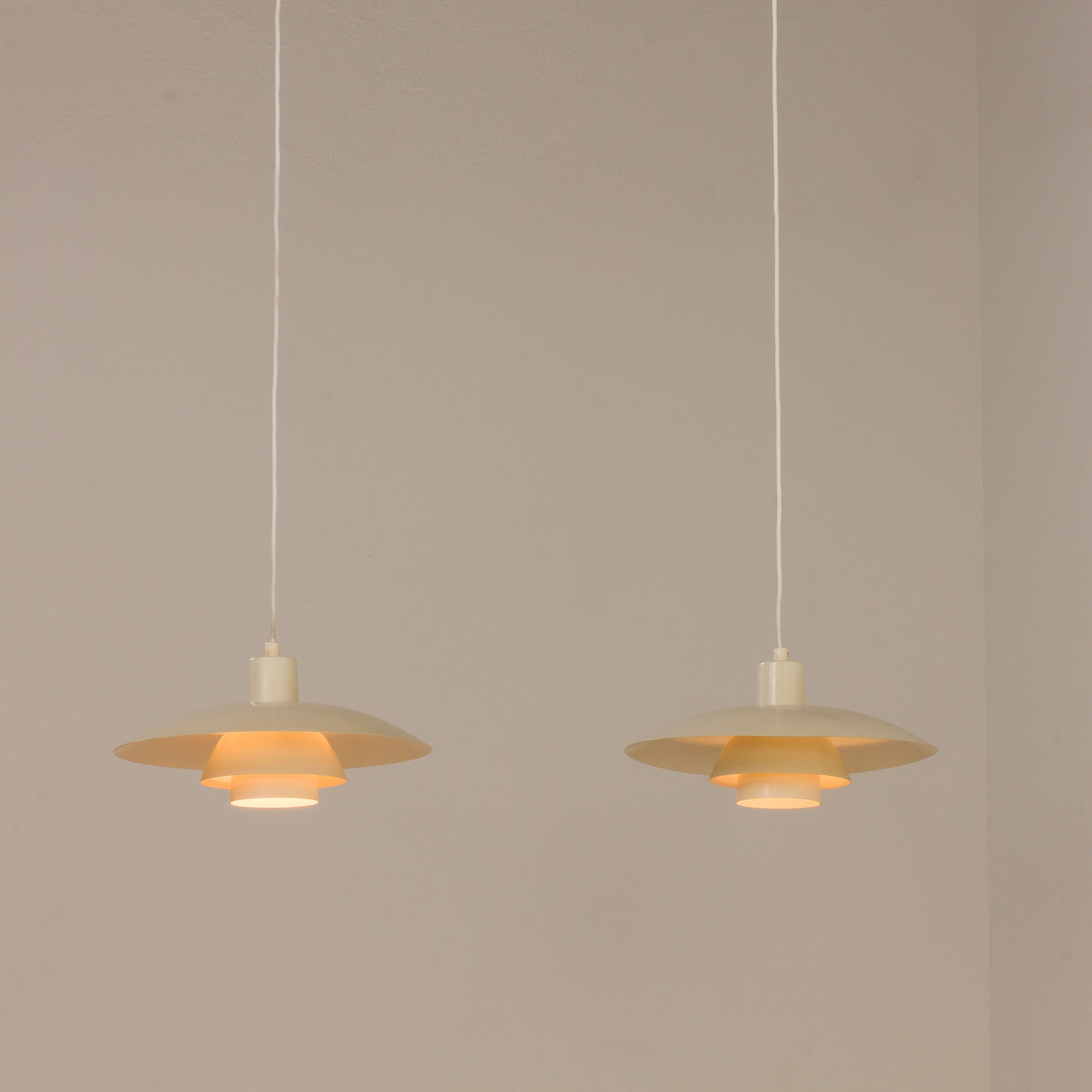 PH 4/3 vintage pendant lamp Poul Henningsen, set of 2, Louis Poulsen, Denmark, 1970s