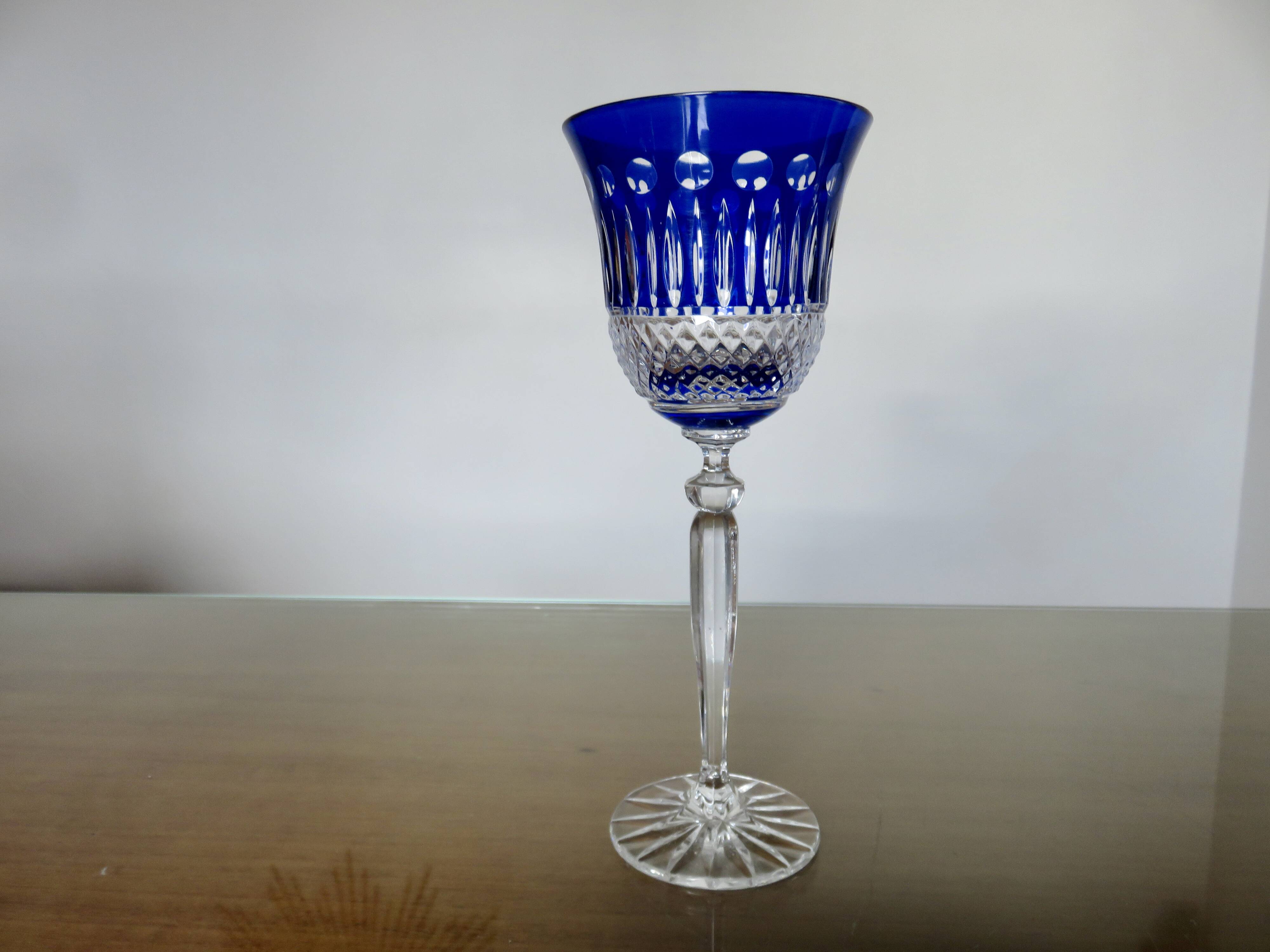 Set of 4 colored crystal wine glasses