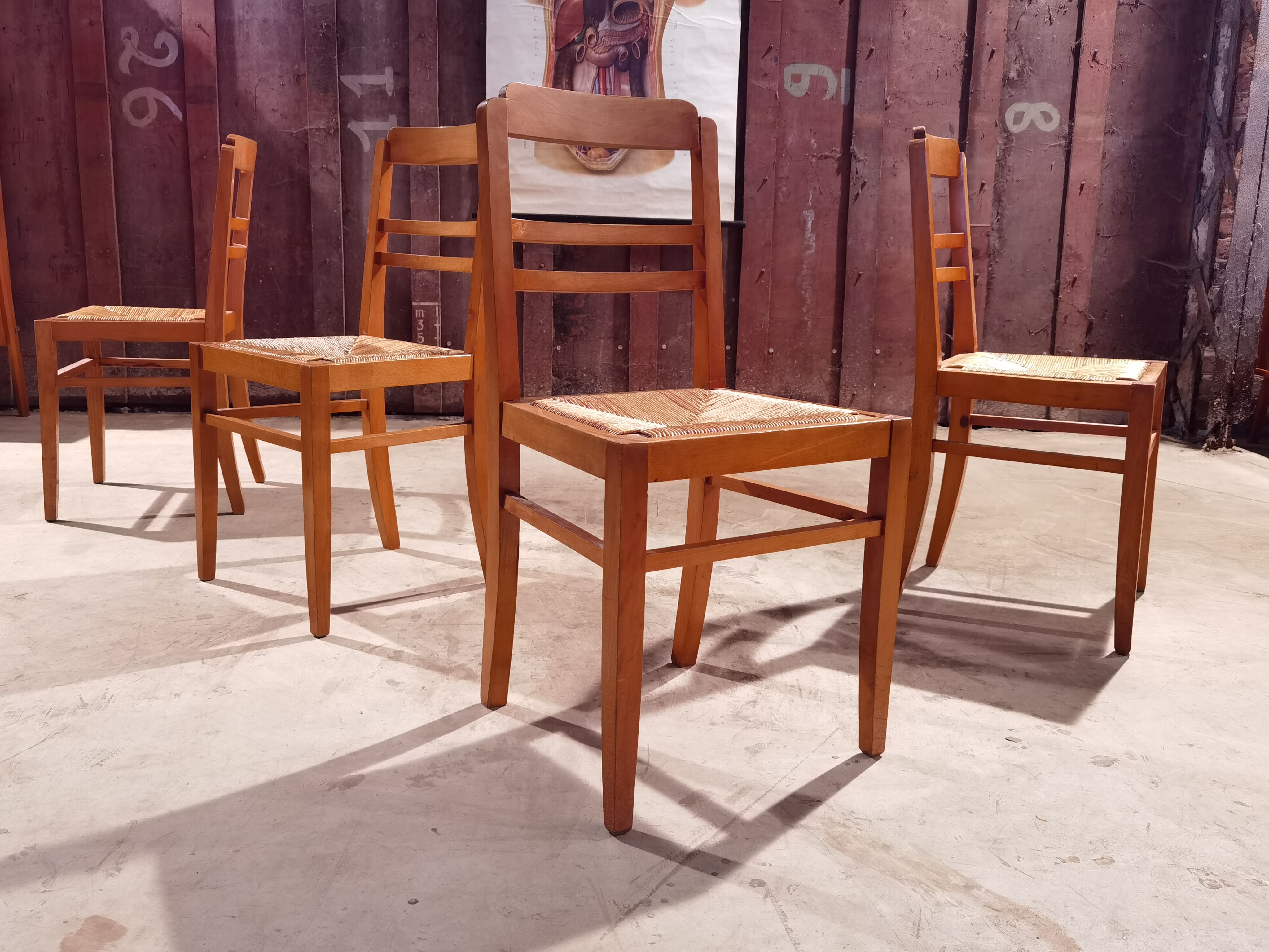 Set of 4 straw and wood chairs