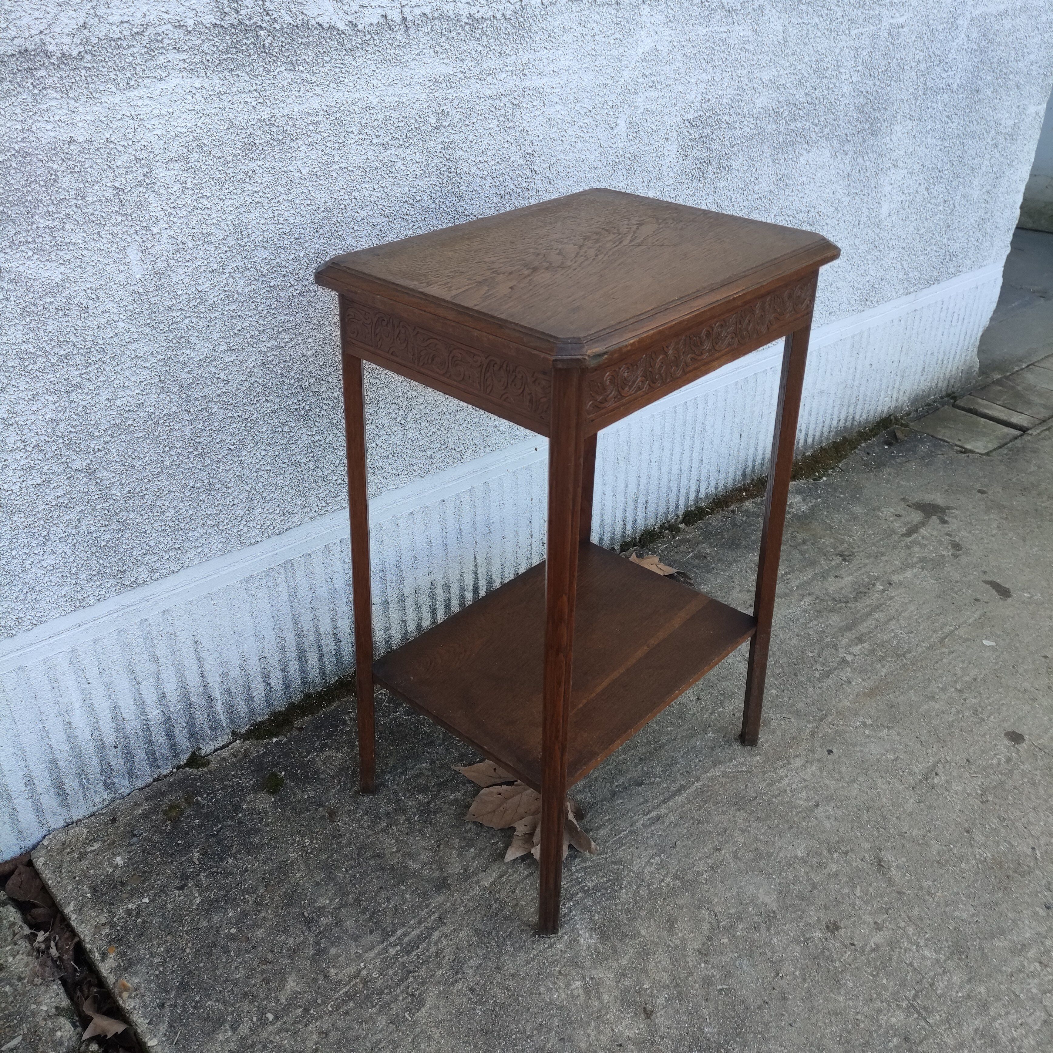 Art deco side table