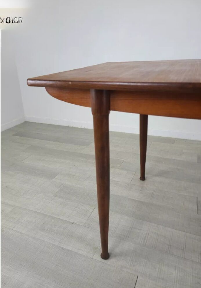 Dining table scandinavian in teak 1960s