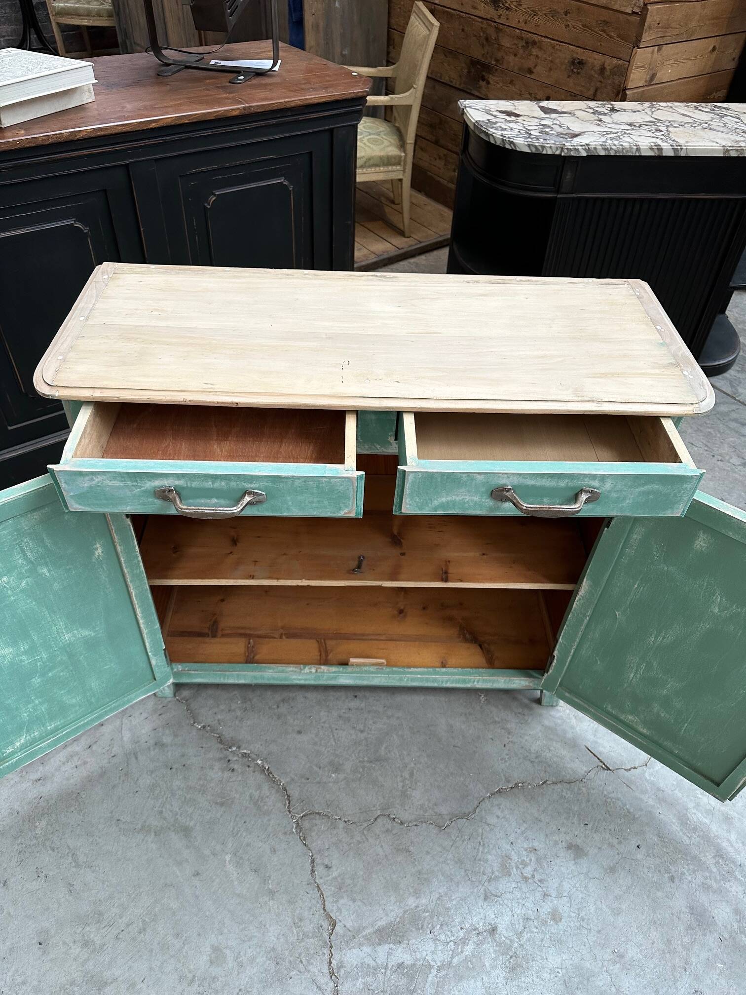 Buffet parisien Début XXème