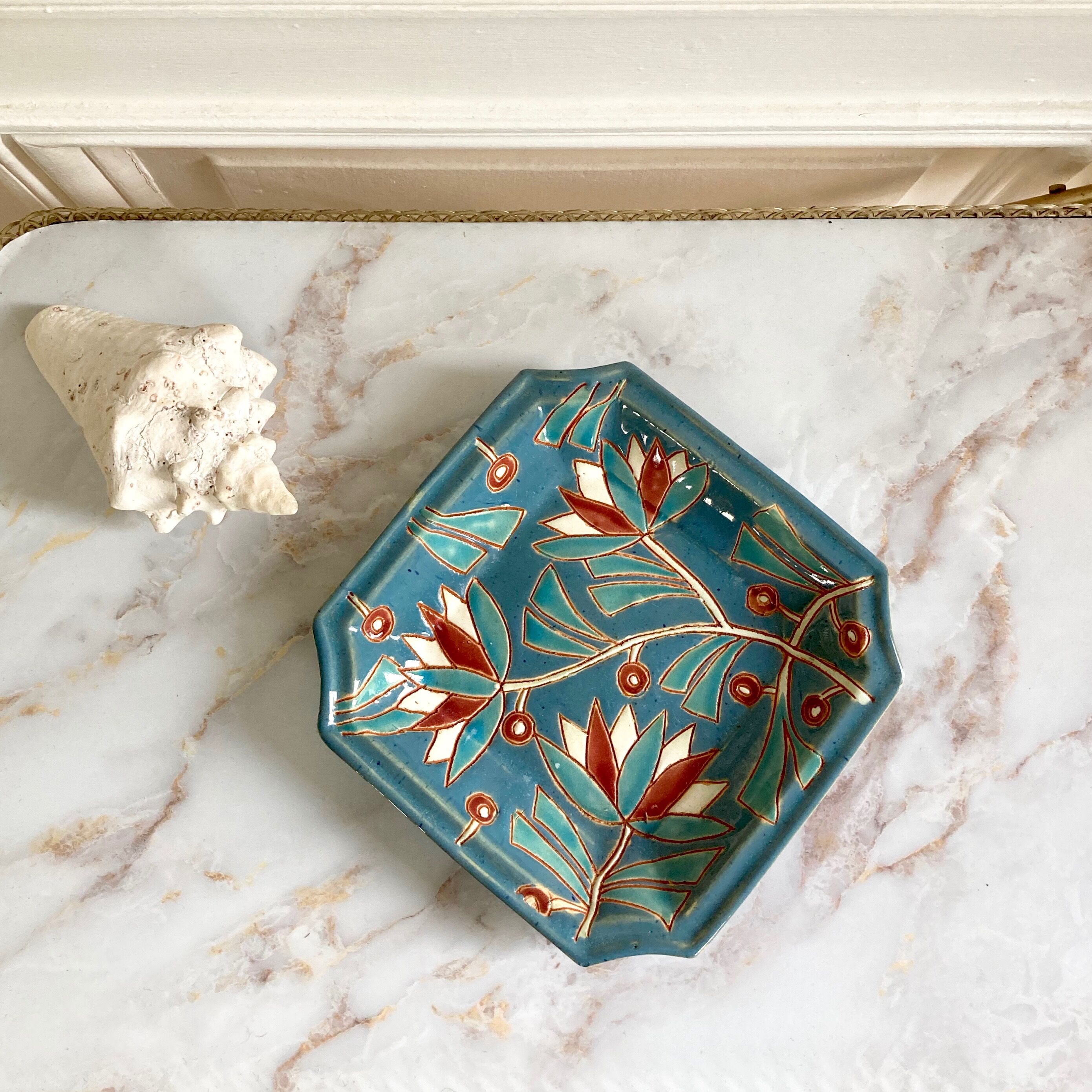 Ceramic pocket vacuum