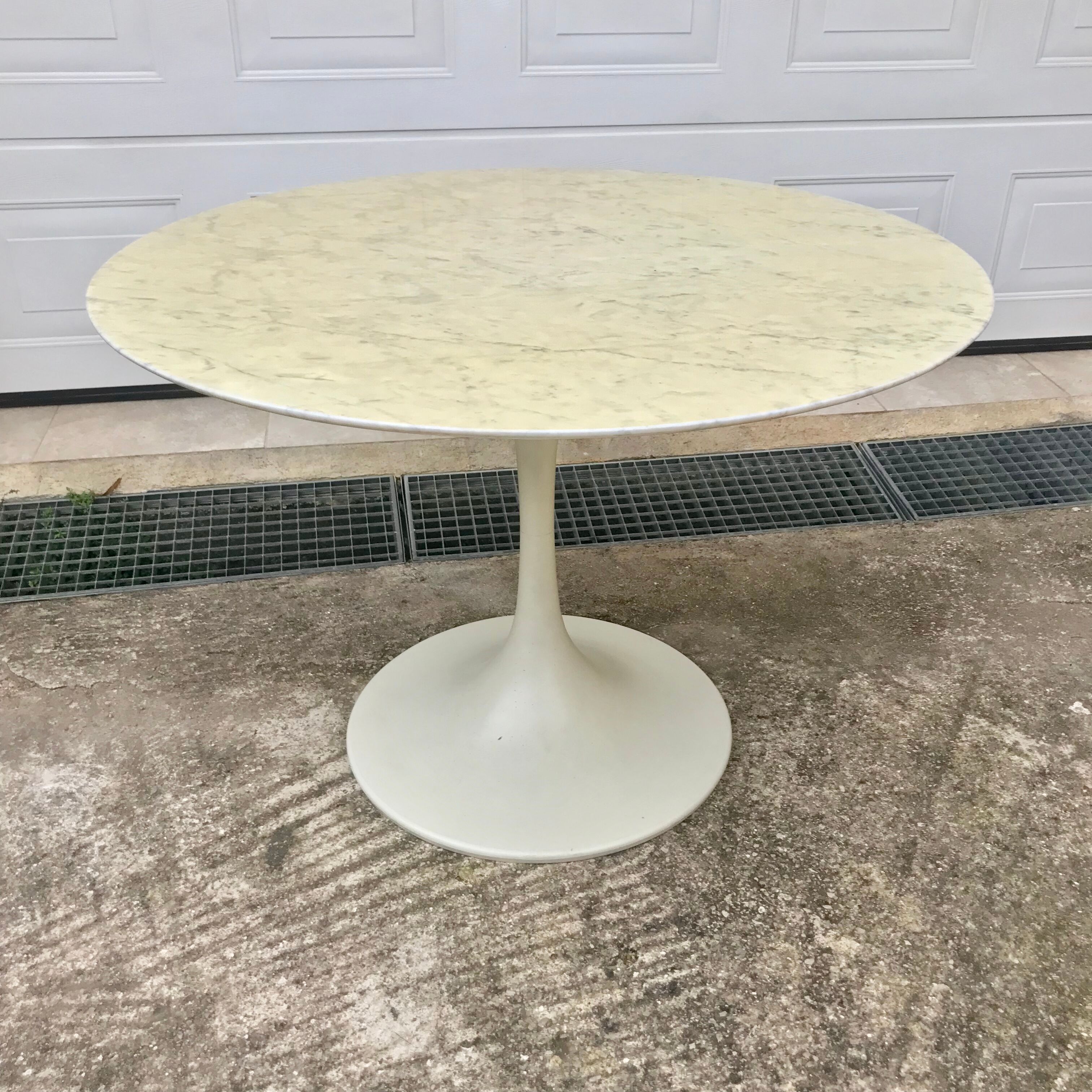 Table marble vintage Tulip foot