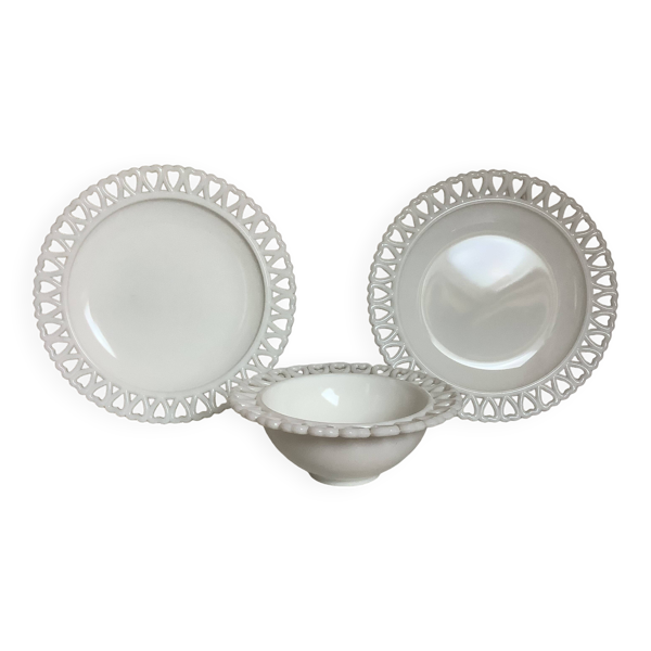 Trio d’opaline assiette et coupelle cœurs