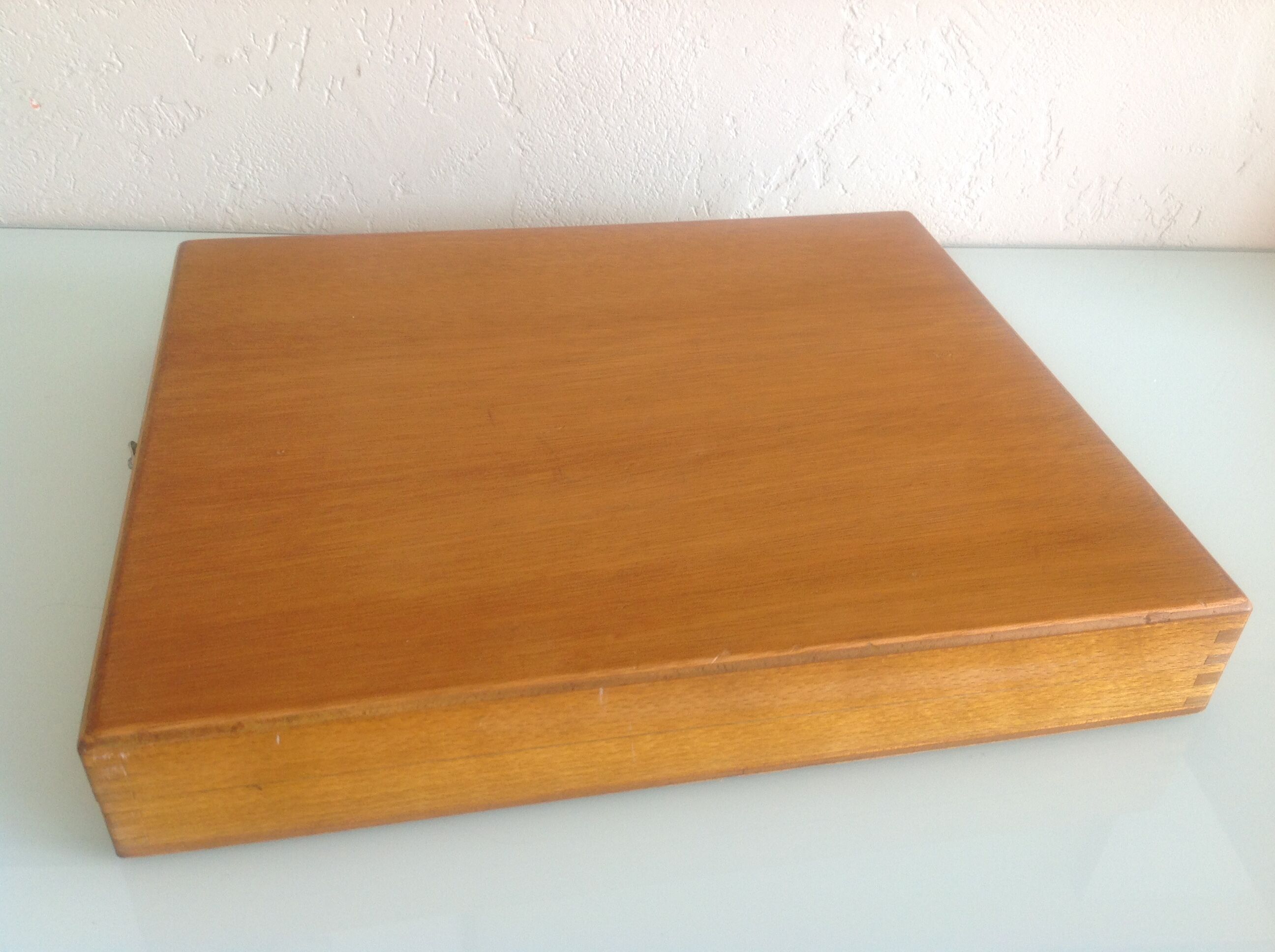 Old 60s varnished/vintage wood slide box