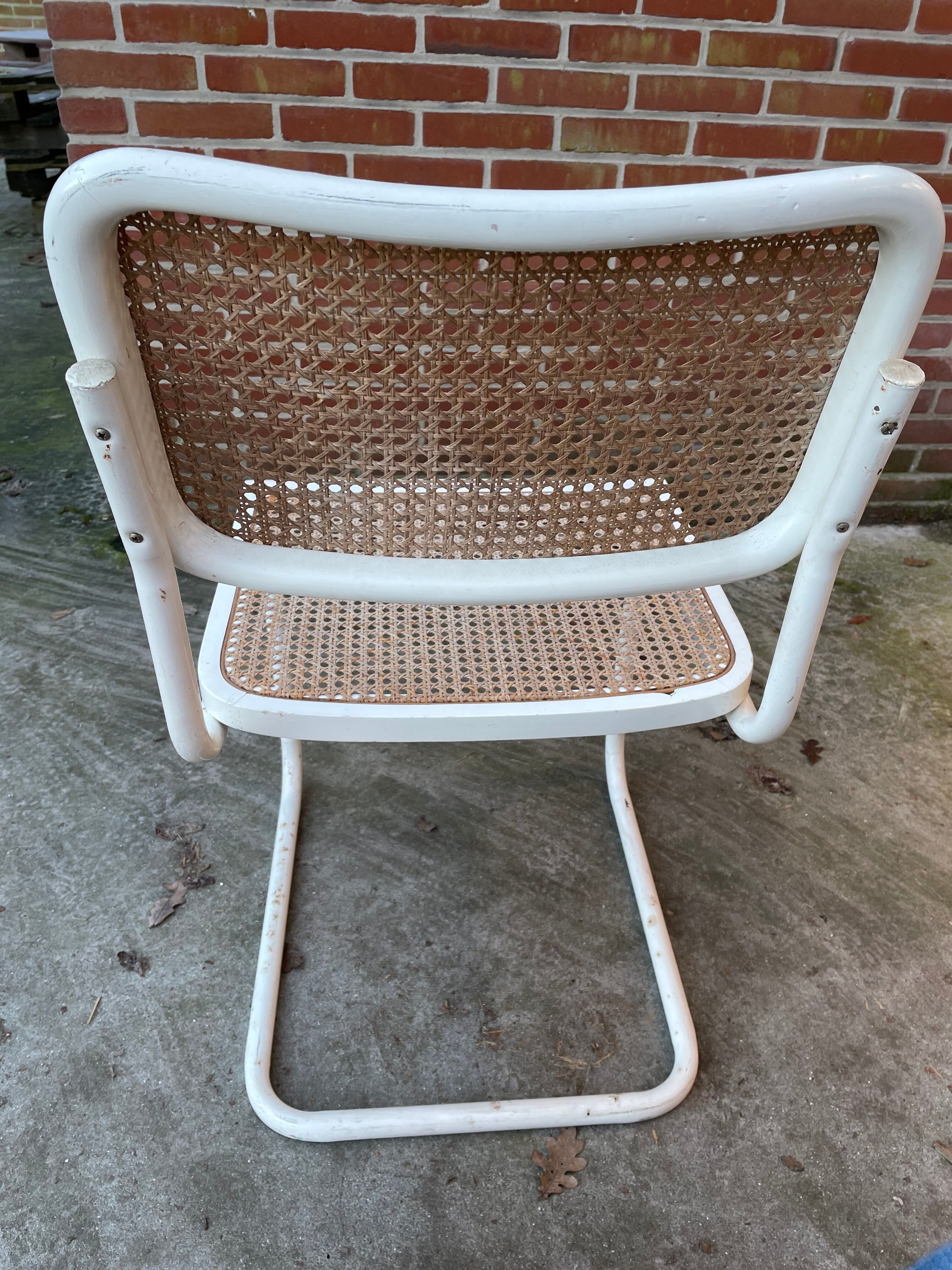 Cesca design chair b32 model white