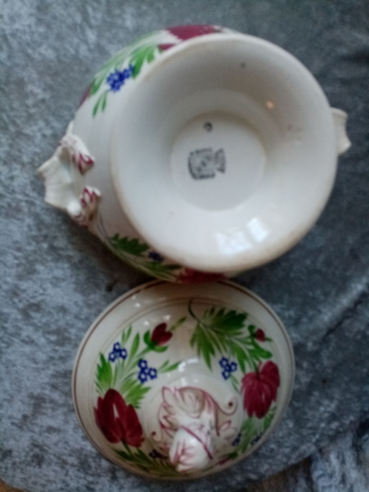 Soupiere with floral decoration painted by hand sarreguemines signed
