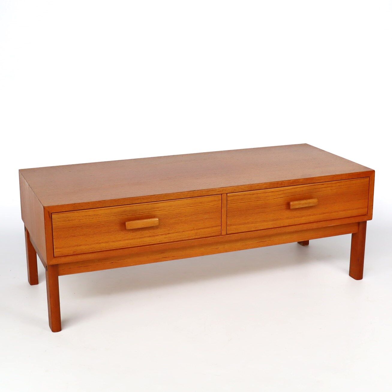 Commode basse scandinave