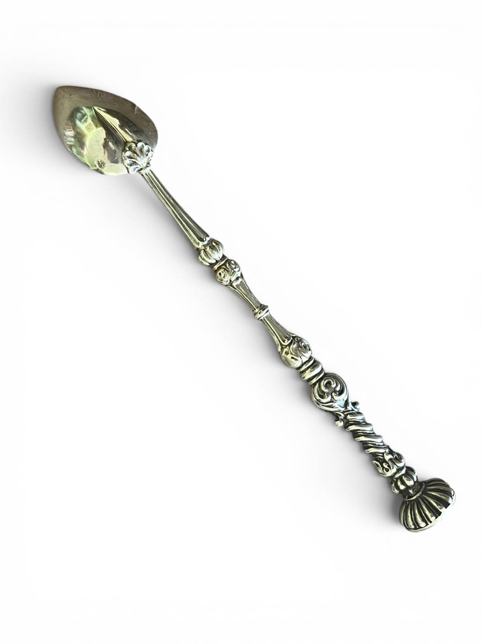 Silverware, medicine spoon with Minerva punch, 19th century.