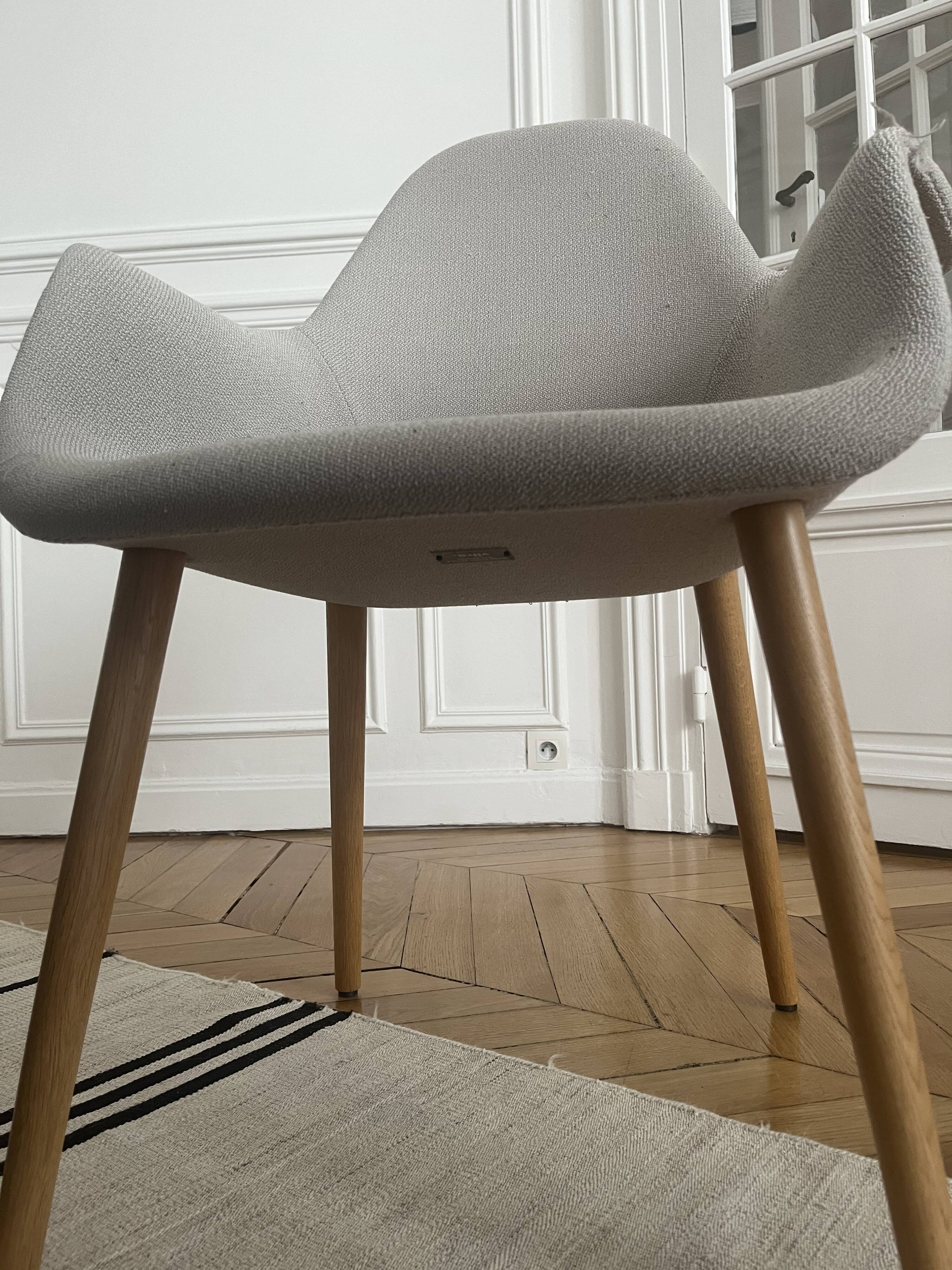 VITRA ORGANIC CONFERENCE CHAIRS