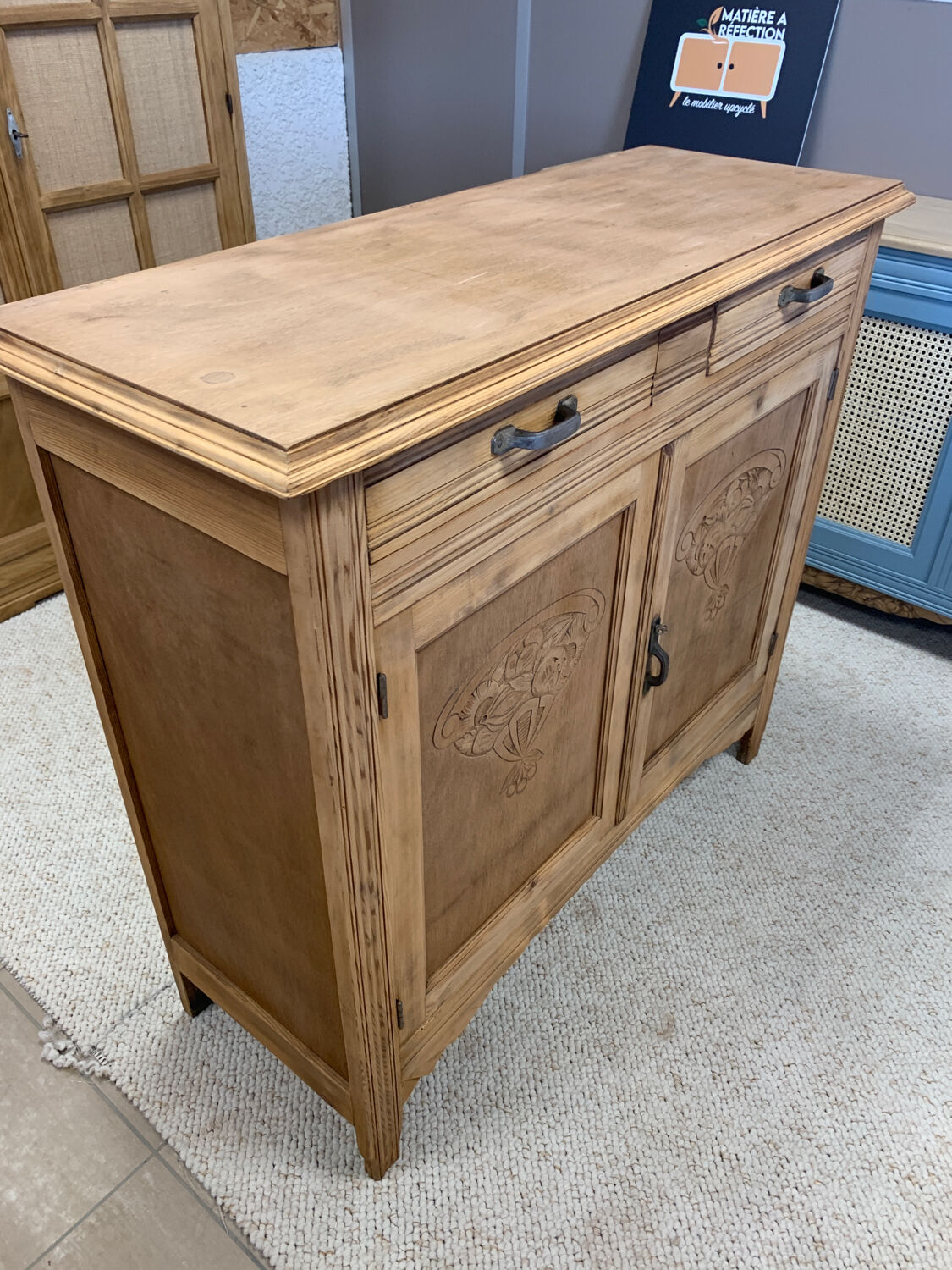 Buffet parisien brut